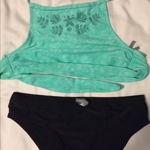 Halter neck bathing suit top